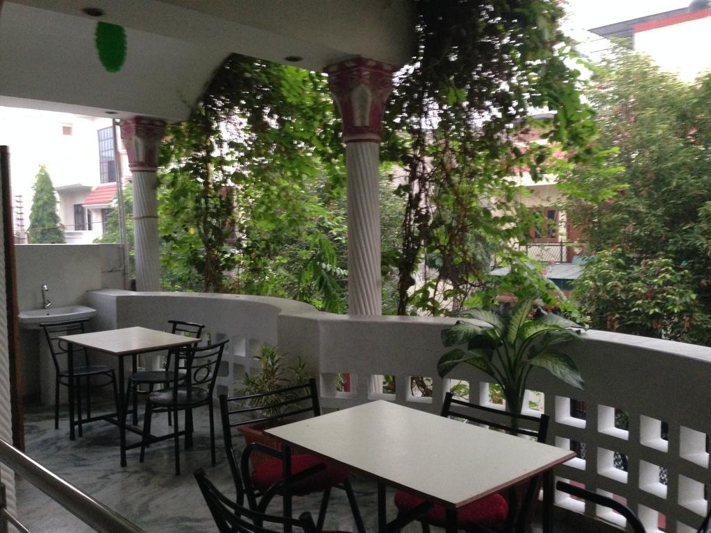 Thomas Home Stay Agra  Ngoại thất bức ảnh